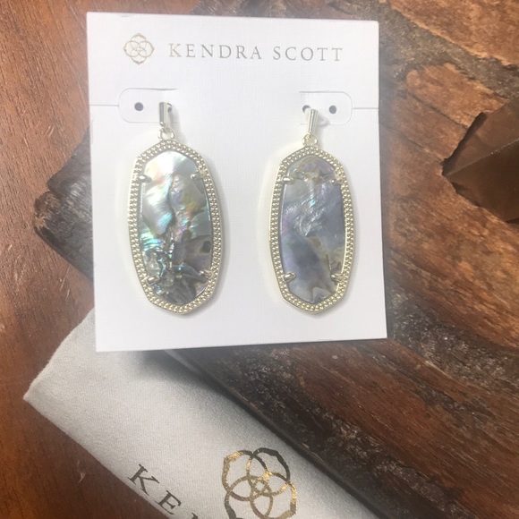 NWT Kendra Scott Gold Elle’s in Nude Abalone! - Picture 4 of 5